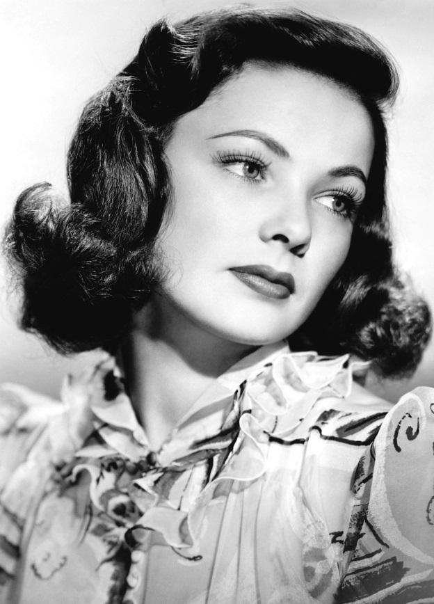 old black and white photo of actress genet tierney