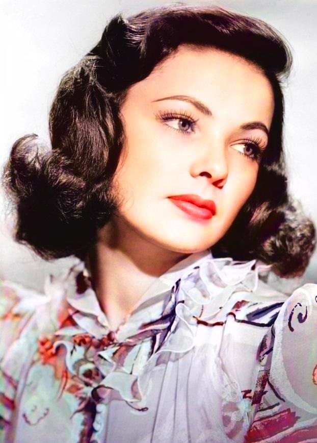 colorization of black and white photo of actress genet tierney