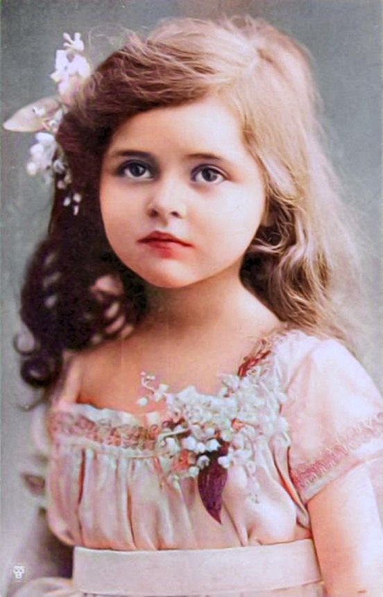 colourised image of a small girl